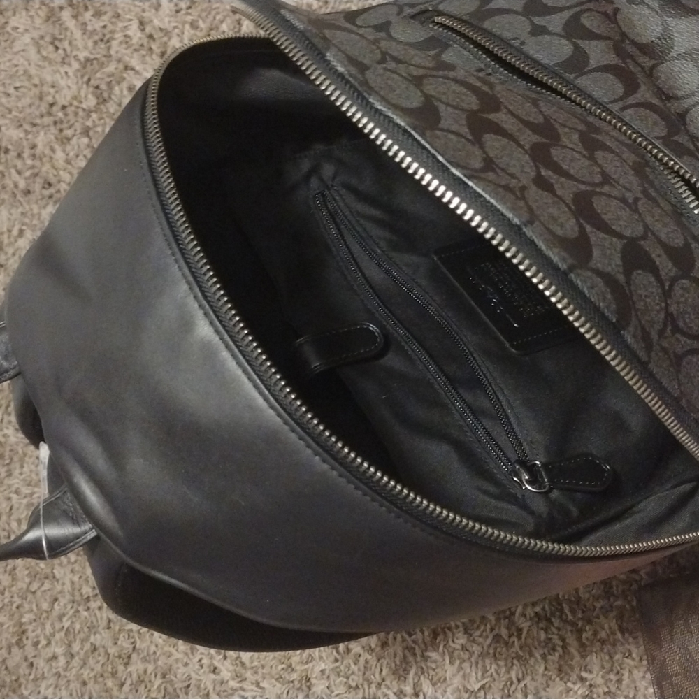 Authentic Coach, full size, charcoal grey backpack - Picture 4 of 4